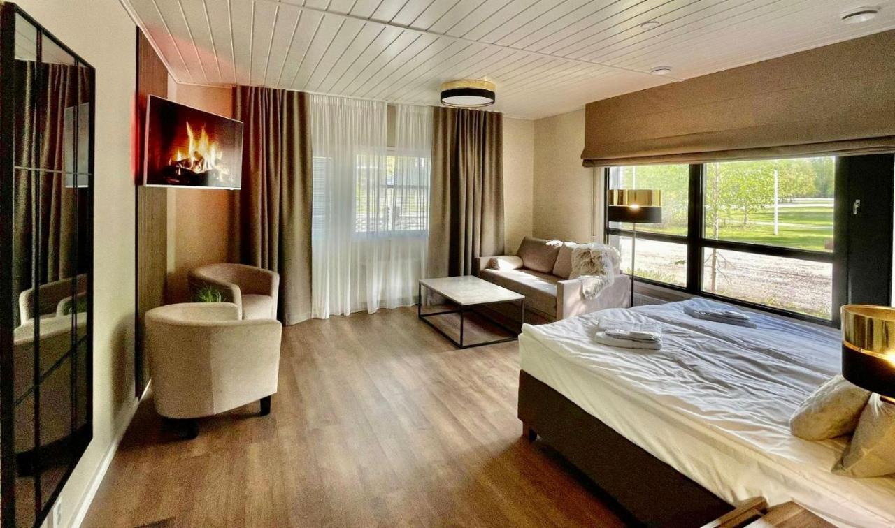 Hotel Boreas โรวานิเอมิ ภายนอก รูปภาพ