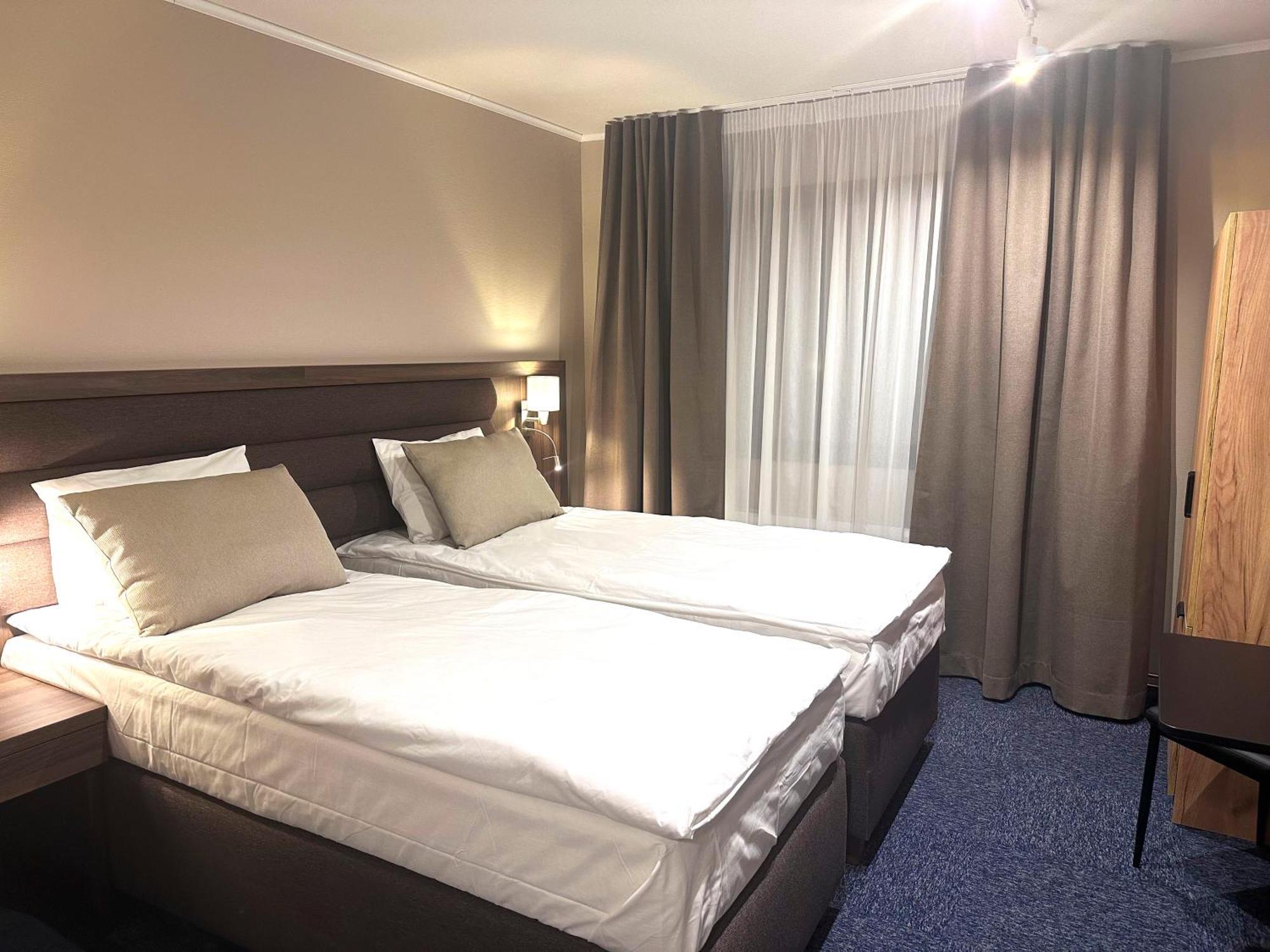 Hotel Boreas โรวานิเอมิ ภายนอก รูปภาพ